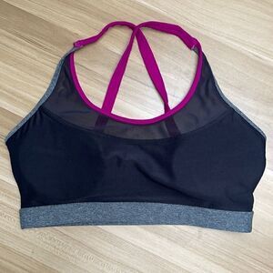 KI Pro NYC sport Bra.  NWOT. Size Small.